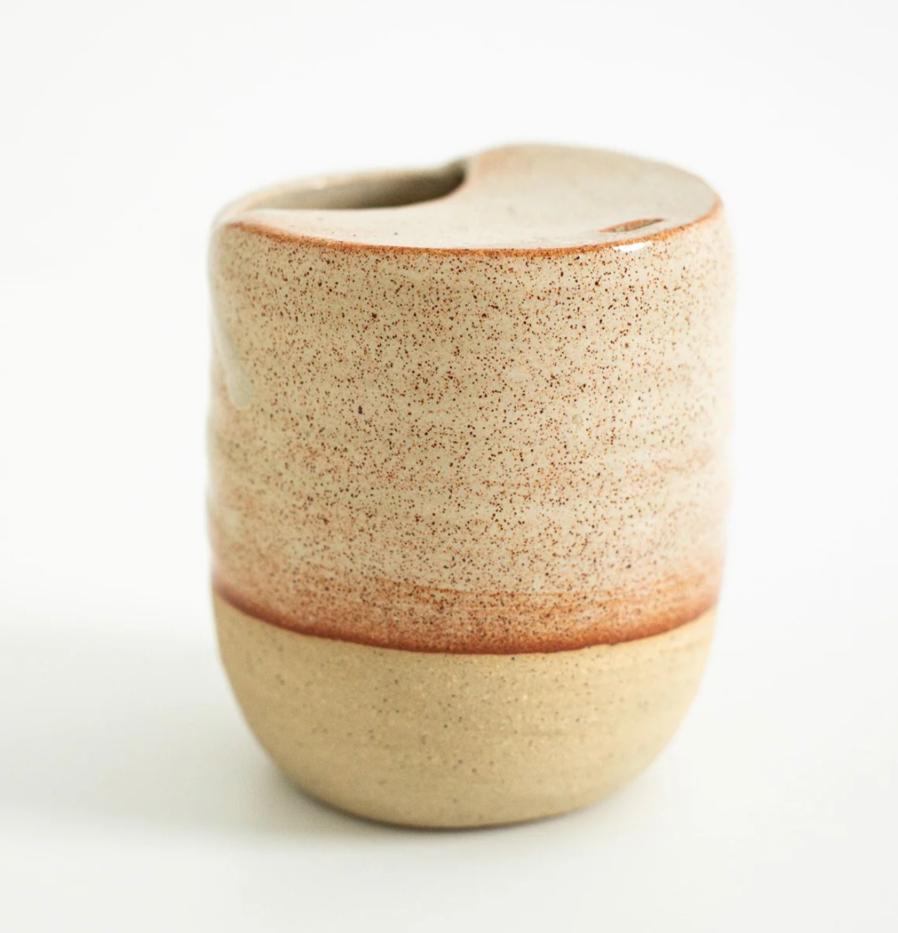 DOSE Ceremonial Cacao + Handmade Ceramic Travel Mug – The Daily Bundle